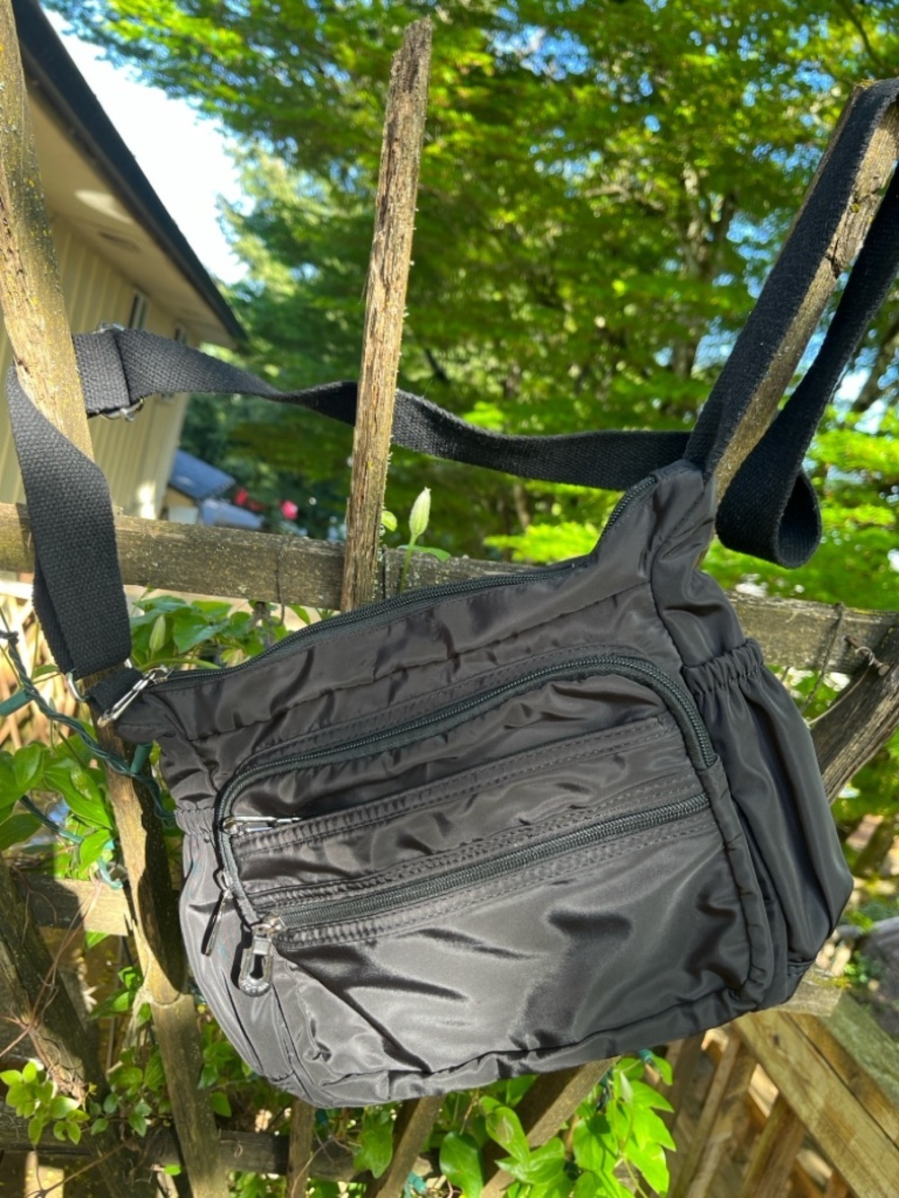 Lightweight Black Nylon Multi-Pocket Travel Crossbody Messenger Bag Everyday